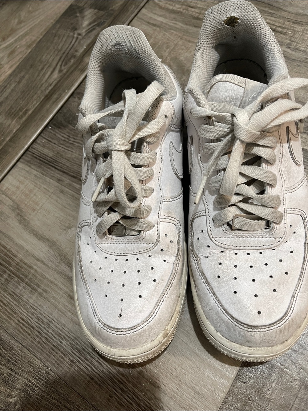 Nike White Leather Low-Top Sneakers